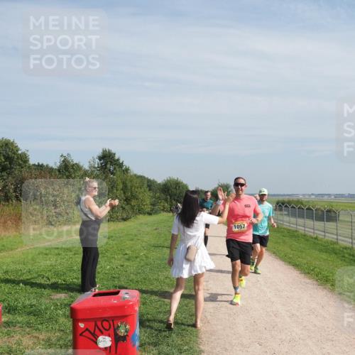 08.09.2024 - Airport Race Miley Keyser http://msf.ph/oto/7048776 08.09.2024 12:08:48 Laufen 1057 meine-sportfotos.de