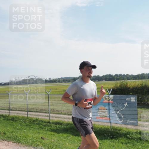 08.09.2024 - Airport Race Miley Keyser http://msf.ph/oto/7049332 08.09.2024 12:13:07 Laufen 590 meine-sportfotos.de