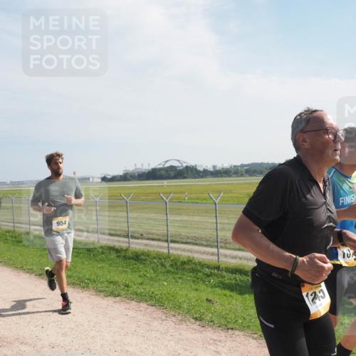 08.09.2024 - Airport Race Miley Keyser http://msf.ph/oto/7049684 08.09.2024 12:15:05 Laufen 742, 74, 954, 25, 10 meine-sportfotos.de