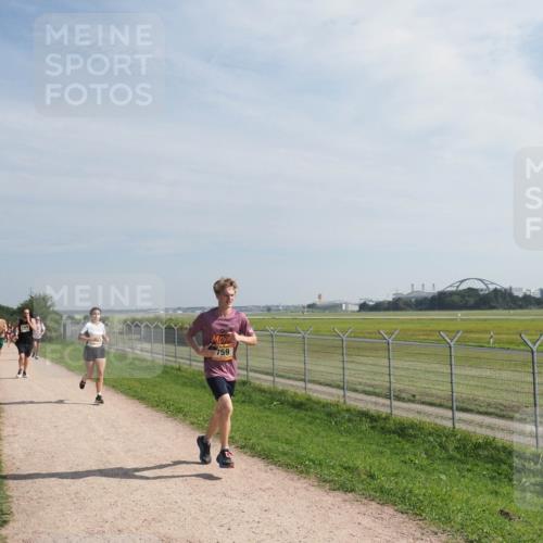 08.09.2024 - Airport Race Miley Keyser http://msf.ph/oto/7049714 08.09.2024 12:15:17 Laufen 759 meine-sportfotos.de