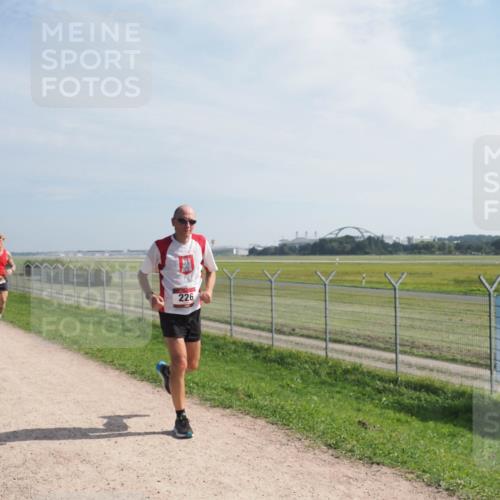 08.09.2024 - Airport Race Miley Keyser http://msf.ph/oto/7049742 08.09.2024 12:15:25 Laufen 226 meine-sportfotos.de