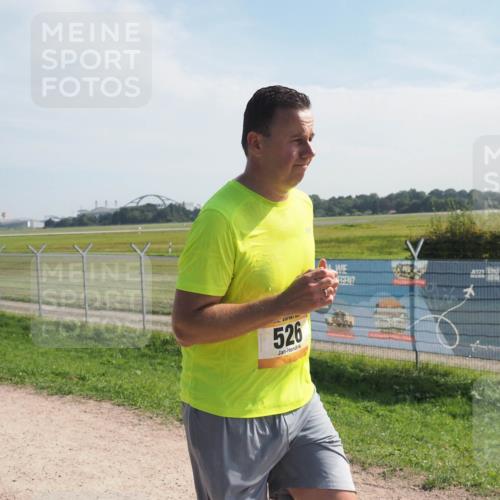 08.09.2024 - Airport Race Miley Keyser http://msf.ph/oto/7050088 08.09.2024 12:17:48 Laufen 526 meine-sportfotos.de