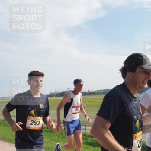 08.09.2024 - Airport Race Miley Keyser http://msf.ph/oto/7050163 08.09.2024 12:18:09 Laufen 253, 157, 25, 23 meine-sportfotos.de