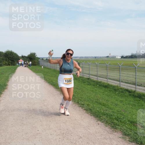 08.09.2024 - Airport Race Miley Keyser http://msf.ph/oto/7054904 08.09.2024 13:06:08 Laufen 1322 meine-sportfotos.de