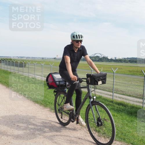 08.09.2024 - Airport Race Miley Keyser http://msf.ph/oto/7054914 08.09.2024 13:07:24 Laufen 9 meine-sportfotos.de