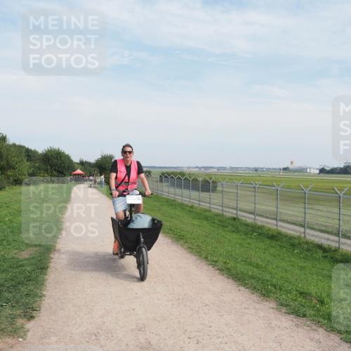 08.09.2024 - Airport Race Miley Keyser http://msf.ph/oto/7054916 08.09.2024 13:07:33 Laufen  meine-sportfotos.de