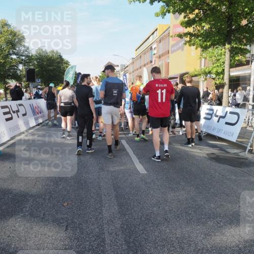 15.09.2024 - PSD Bank Halbmarathon Miley Keyser http://msf.ph/oto/7056555 15.09.2024 10:04:20 Ziel  meine-sportfotos.de