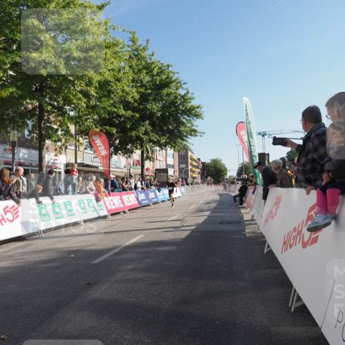 15.09.2024 - PSD Bank Halbmarathon Miley Keyser http://msf.ph/oto/7056567 15.09.2024 10:24:17 Ziel 117 meine-sportfotos.de