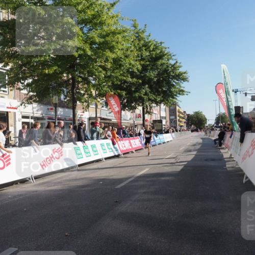 15.09.2024 - PSD Bank Halbmarathon Miley Keyser http://msf.ph/oto/7056579 15.09.2024 10:24:18 Ziel 117 meine-sportfotos.de