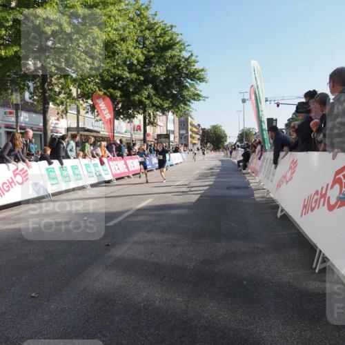15.09.2024 - PSD Bank Halbmarathon Miley Keyser http://msf.ph/oto/7056662 15.09.2024 10:24:55 Ziel 61, 119, 131, 211 meine-sportfotos.de