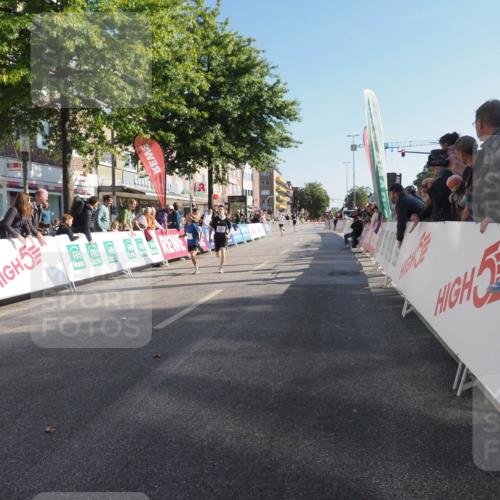 15.09.2024 - PSD Bank Halbmarathon Miley Keyser http://msf.ph/oto/7056671 15.09.2024 10:24:56 Ziel 61, 119, 131, 211 meine-sportfotos.de