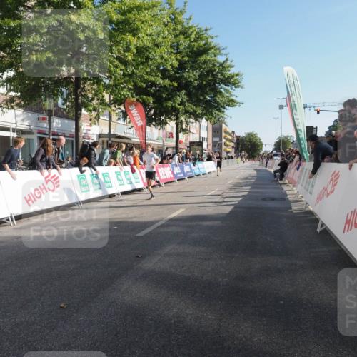 15.09.2024 - PSD Bank Halbmarathon Miley Keyser http://msf.ph/oto/7056702 15.09.2024 10:25:00 Ziel 61, 102, 119, 131, 165, 177, 211 meine-sportfotos.de