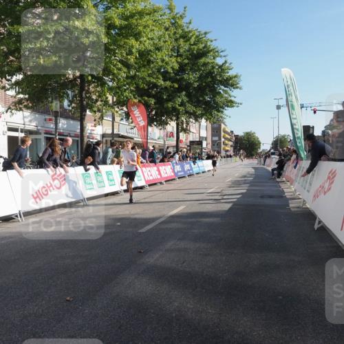 15.09.2024 - PSD Bank Halbmarathon Miley Keyser http://msf.ph/oto/7056705 15.09.2024 10:25:01 Ziel 61, 102, 119, 131, 165, 177, 211 meine-sportfotos.de
