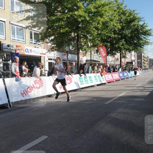 15.09.2024 - PSD Bank Halbmarathon Miley Keyser http://msf.ph/oto/7056728 15.09.2024 10:25:01 Ziel 61, 102, 119, 131, 165, 177, 211 meine-sportfotos.de