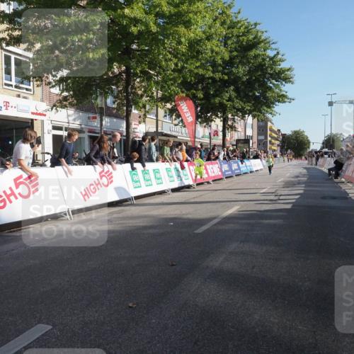 15.09.2024 - PSD Bank Halbmarathon Miley Keyser http://msf.ph/oto/7056795 15.09.2024 10:25:12 Ziel 7, 19, 102, 119, 165, 177 meine-sportfotos.de