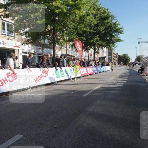 15.09.2024 - PSD Bank Halbmarathon Miley Keyser http://msf.ph/oto/7056806 15.09.2024 10:25:12 Ziel 7, 19, 102, 119, 165, 177 meine-sportfotos.de