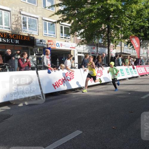 15.09.2024 - PSD Bank Halbmarathon Miley Keyser http://msf.ph/oto/7056886 15.09.2024 10:25:16 Ziel 7, 19, 66, 102, 165, 177 meine-sportfotos.de