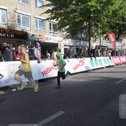 15.09.2024 - PSD Bank Halbmarathon Miley Keyser http://msf.ph/oto/7056895 15.09.2024 10:25:16 Ziel 7, 19, 66, 102, 165, 177 meine-sportfotos.de
