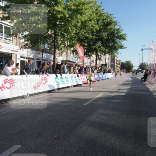 15.09.2024 - PSD Bank Halbmarathon Miley Keyser http://msf.ph/oto/7056909 15.09.2024 10:25:21 Ziel 7, 19, 66, 102, 110, 177, 257 meine-sportfotos.de