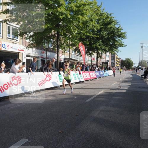 15.09.2024 - PSD Bank Halbmarathon Miley Keyser http://msf.ph/oto/7056926 15.09.2024 10:25:22 Ziel 7, 19, 66, 102, 110, 177, 257 meine-sportfotos.de