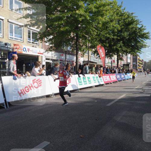 15.09.2024 - PSD Bank Halbmarathon Miley Keyser http://msf.ph/oto/7056965 15.09.2024 10:25:26 Ziel 7, 19, 36, 66, 110, 257 meine-sportfotos.de
