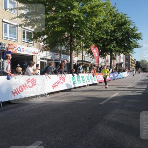 15.09.2024 - PSD Bank Halbmarathon Miley Keyser http://msf.ph/oto/7056984 15.09.2024 10:25:28 Ziel 7, 19, 36, 66, 110, 221, 238, 257 meine-sportfotos.de