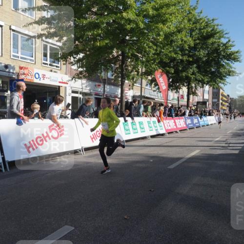 15.09.2024 - PSD Bank Halbmarathon Miley Keyser http://msf.ph/oto/7057010 15.09.2024 10:25:29 Ziel 7, 19, 36, 66, 110, 221, 238, 257 meine-sportfotos.de