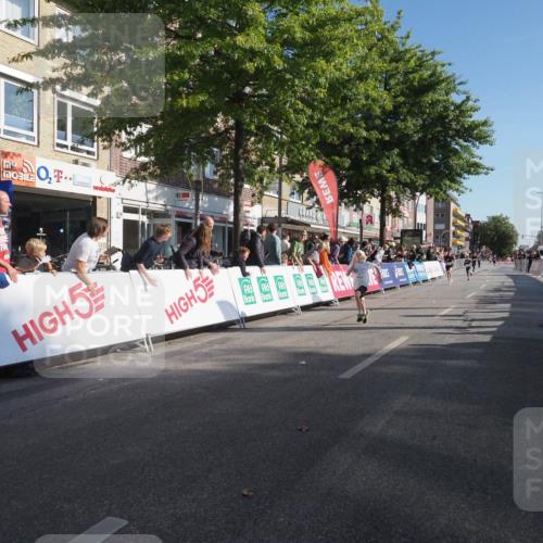 15.09.2024 - PSD Bank Halbmarathon Miley Keyser http://msf.ph/oto/7057030 15.09.2024 10:25:32 Ziel 36, 66, 110, 221, 238, 257 meine-sportfotos.de