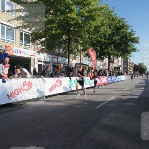 15.09.2024 - PSD Bank Halbmarathon Miley Keyser http://msf.ph/oto/7057071 15.09.2024 10:25:36 Ziel 36, 66, 110, 221, 238, 248, 257, 298, 300 meine-sportfotos.de