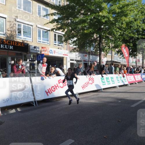 15.09.2024 - PSD Bank Halbmarathon Miley Keyser http://msf.ph/oto/7057103 15.09.2024 10:25:37 Ziel 36, 110, 221, 238, 248, 257, 298, 300 meine-sportfotos.de