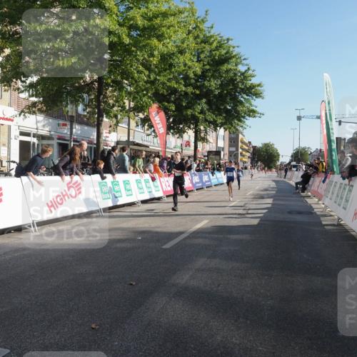 15.09.2024 - PSD Bank Halbmarathon Miley Keyser http://msf.ph/oto/7057113 15.09.2024 10:25:42 Ziel 36, 54, 221, 238, 248, 257, 298, 300 meine-sportfotos.de