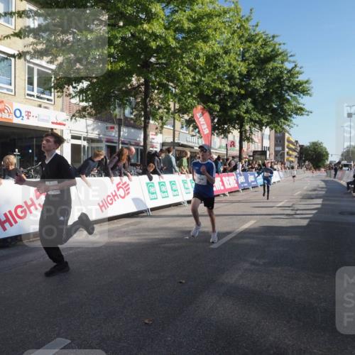 15.09.2024 - PSD Bank Halbmarathon Miley Keyser http://msf.ph/oto/7057150 15.09.2024 10:25:44 Ziel 36, 54, 221, 238, 248, 298, 300 meine-sportfotos.de