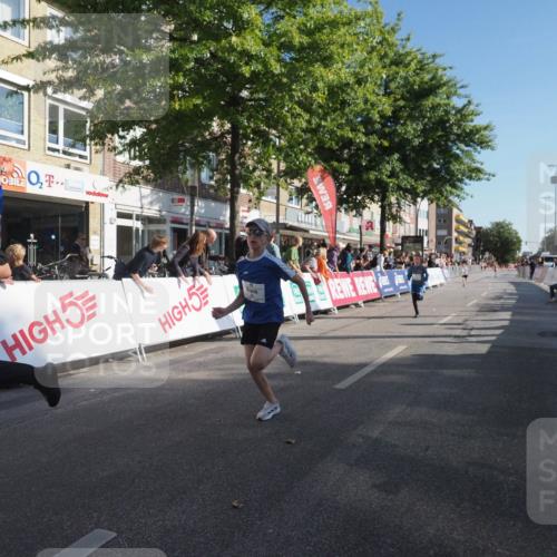 15.09.2024 - PSD Bank Halbmarathon Miley Keyser http://msf.ph/oto/7057158 15.09.2024 10:25:44 Ziel 36, 54, 221, 238, 248, 298, 300 meine-sportfotos.de