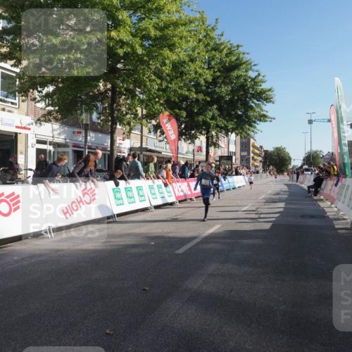15.09.2024 - PSD Bank Halbmarathon Miley Keyser http://msf.ph/oto/7057165 15.09.2024 10:25:45 Ziel 36, 54, 98, 221, 238, 248, 298, 300 meine-sportfotos.de
