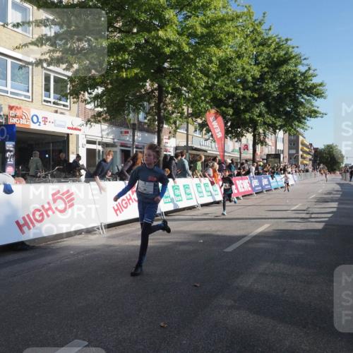 15.09.2024 - PSD Bank Halbmarathon Miley Keyser http://msf.ph/oto/7057185 15.09.2024 10:25:46 Ziel 36, 54, 98, 221, 238, 248, 298, 300 meine-sportfotos.de