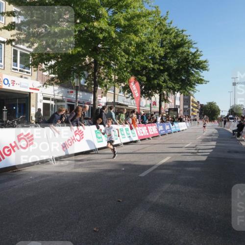 15.09.2024 - PSD Bank Halbmarathon Miley Keyser http://msf.ph/oto/7057216 15.09.2024 10:25:49 Ziel 54, 98, 221, 238, 248, 298, 300 meine-sportfotos.de