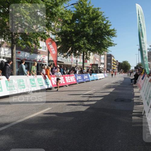15.09.2024 - PSD Bank Halbmarathon Miley Keyser http://msf.ph/oto/7057256 15.09.2024 10:25:58 Ziel 20, 54, 98, 240 meine-sportfotos.de