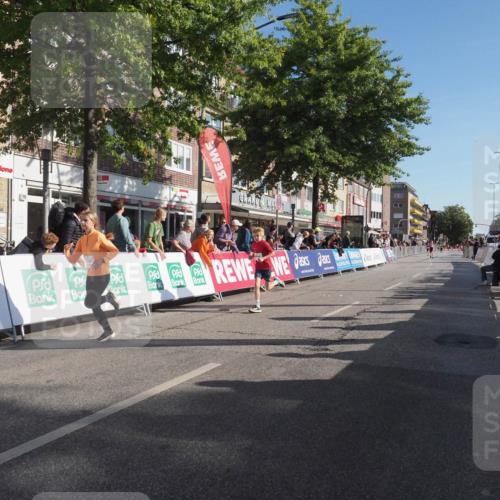 15.09.2024 - PSD Bank Halbmarathon Miley Keyser http://msf.ph/oto/7057292 15.09.2024 10:26:05 Ziel 20, 98, 144, 181, 240, 242, 295 meine-sportfotos.de