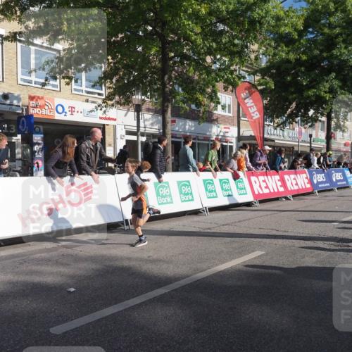 15.09.2024 - PSD Bank Halbmarathon Miley Keyser http://msf.ph/oto/7057366 15.09.2024 10:26:17 Ziel 9, 86, 88, 116, 118, 143, 144, 181, 188, 200, 216, 242, 251, 295 meine-sportfotos.de
