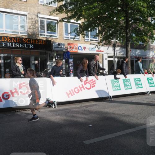 15.09.2024 - PSD Bank Halbmarathon Miley Keyser http://msf.ph/oto/7057374 15.09.2024 10:26:18 Ziel 9, 86, 88, 116, 118, 143, 144, 181, 188, 200, 216, 242, 251, 295 meine-sportfotos.de