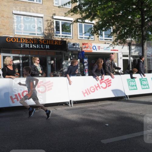 15.09.2024 - PSD Bank Halbmarathon Miley Keyser http://msf.ph/oto/7057377 15.09.2024 10:26:18 Ziel 9, 86, 88, 116, 118, 143, 144, 181, 188, 200, 216, 242, 251, 295 meine-sportfotos.de