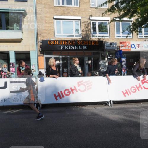 15.09.2024 - PSD Bank Halbmarathon Miley Keyser http://msf.ph/oto/7057385 15.09.2024 10:26:18 Ziel 9, 86, 88, 116, 118, 143, 144, 181, 188, 200, 216, 242, 251, 295 meine-sportfotos.de