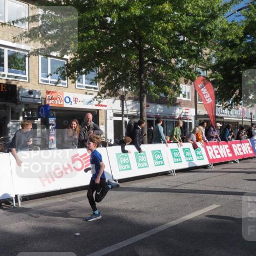 15.09.2024 - PSD Bank Halbmarathon Miley Keyser http://msf.ph/oto/7057409 15.09.2024 10:26:20 Ziel 9, 86, 88, 116, 118, 143, 144, 181, 188, 200, 216, 242, 251, 295 meine-sportfotos.de