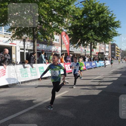 15.09.2024 - PSD Bank Halbmarathon Miley Keyser http://msf.ph/oto/7057421 15.09.2024 10:26:21 Ziel 9, 86, 88, 116, 118, 143, 144, 181, 188, 200, 216, 242, 251, 295 meine-sportfotos.de