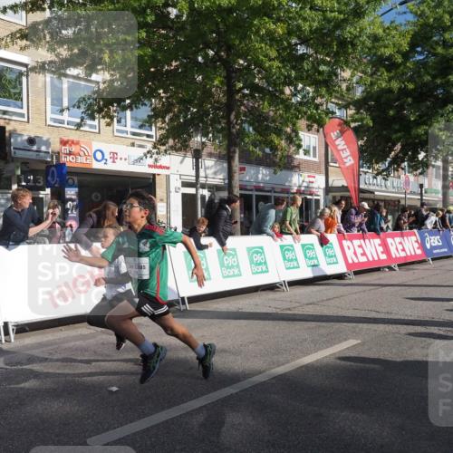 15.09.2024 - PSD Bank Halbmarathon Miley Keyser http://msf.ph/oto/7057479 15.09.2024 10:26:25 Ziel 9, 86, 88, 116, 118, 143, 144, 181, 188, 200, 209, 216, 251, 295 meine-sportfotos.de
