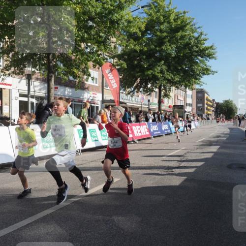 15.09.2024 - PSD Bank Halbmarathon Miley Keyser http://msf.ph/oto/7057511 15.09.2024 10:26:28 Ziel 9, 86, 88, 116, 118, 134, 143, 173, 188, 200, 209, 216, 229, 251, 307 meine-sportfotos.de