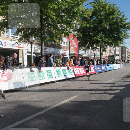 15.09.2024 - PSD Bank Halbmarathon Miley Keyser http://msf.ph/oto/7057542 15.09.2024 10:26:30 Ziel 86, 116, 118, 134, 143, 173, 188, 200, 209, 216, 229, 251, 307 meine-sportfotos.de