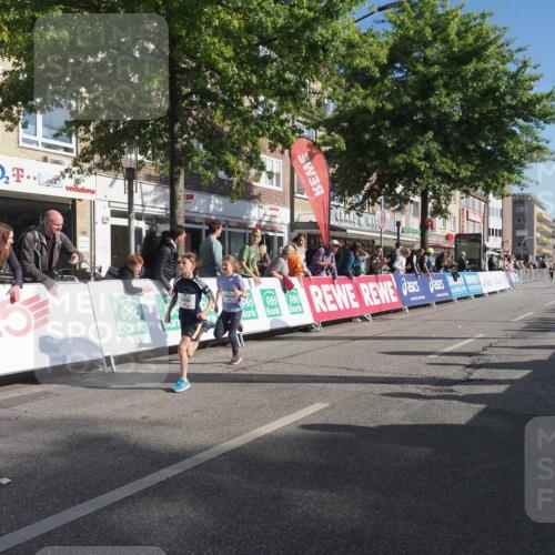 15.09.2024 - PSD Bank Halbmarathon Miley Keyser http://msf.ph/oto/7057550 15.09.2024 10:26:31 Ziel 86, 116, 118, 134, 143, 173, 188, 200, 209, 212, 216, 229, 237, 251, 307 meine-sportfotos.de