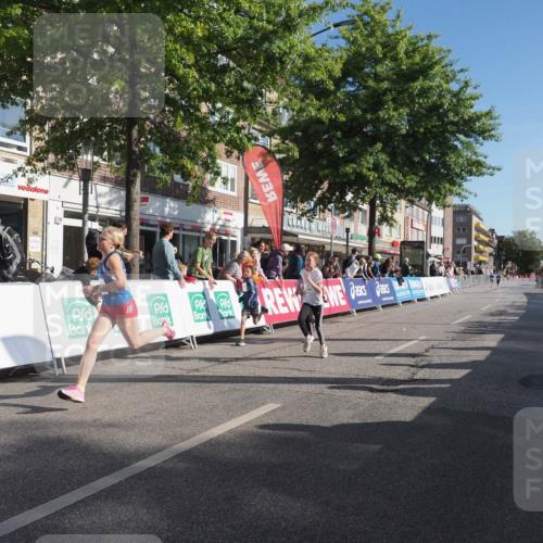 15.09.2024 - PSD Bank Halbmarathon Miley Keyser http://msf.ph/oto/7057630 15.09.2024 10:26:43 Ziel 134, 173, 196, 209, 212, 215, 229, 237, 284, 307 meine-sportfotos.de