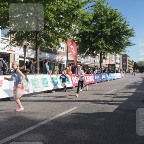 15.09.2024 - PSD Bank Halbmarathon Miley Keyser http://msf.ph/oto/7057634 15.09.2024 10:26:43 Ziel 134, 173, 196, 209, 212, 215, 229, 237, 284, 307 meine-sportfotos.de